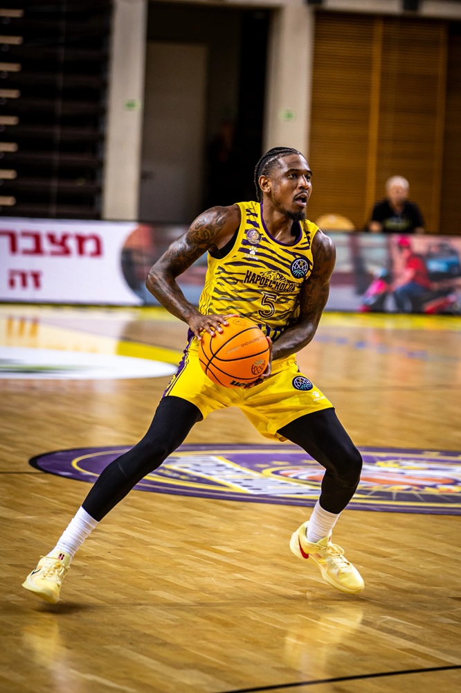 פתחו עם עליות בבורסה