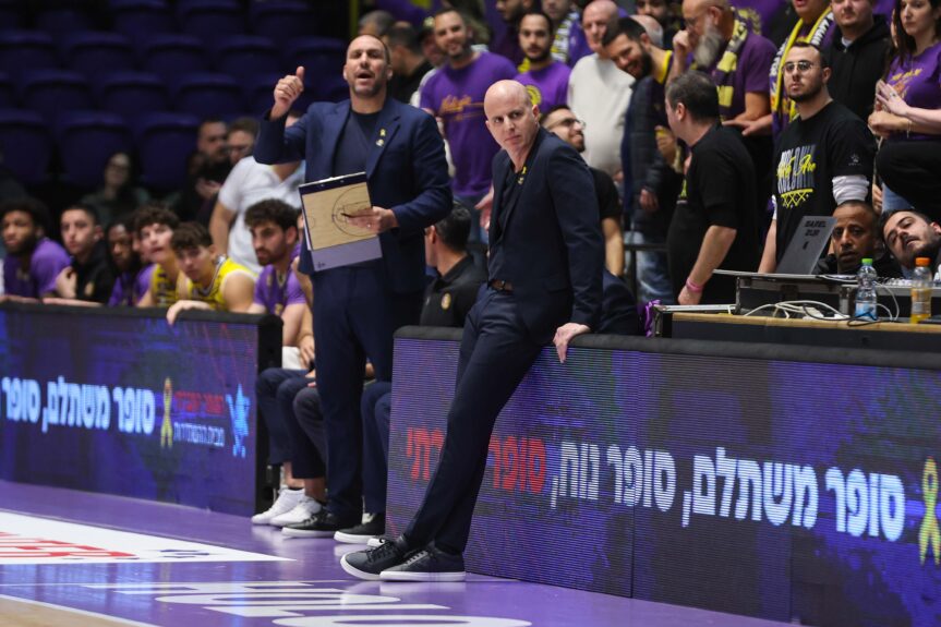 התפוצץ בפנים