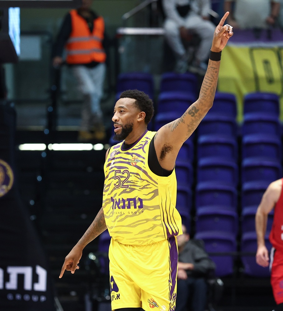 נצחון בערך ביתי